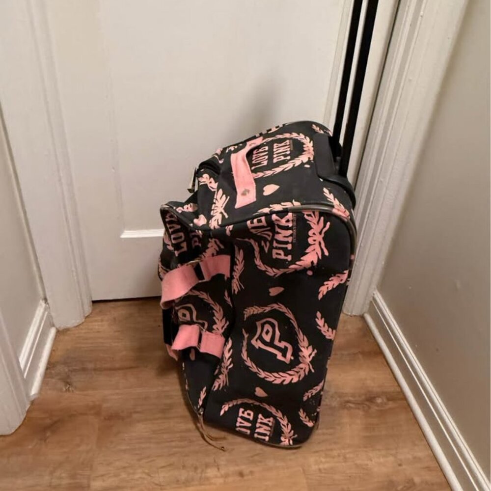 Vintage Y2K Victoria's Secret PINK brand rolling duffel suitcase